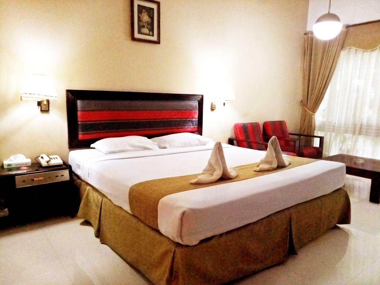 New Grand Park Hotel Surabaya Exterior photo